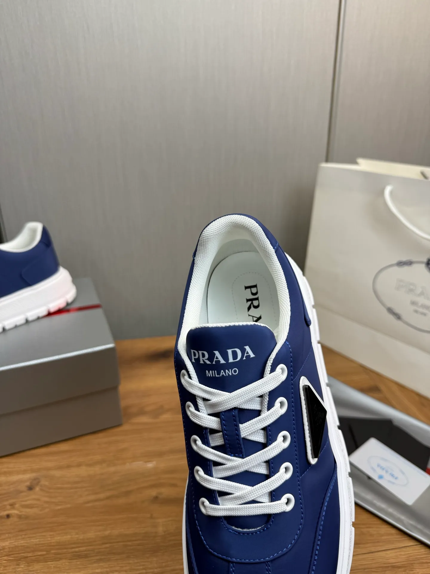 Men's shoes 💰560💰 [PRADA] Popular men's shoes shipped 👏Official website synchronized ⬆️Original imported waterproof fabric + cowhide lining, 1⃣️:1⃣️reproduction, original sole, 38-45 (45. Customized, non-refundable)